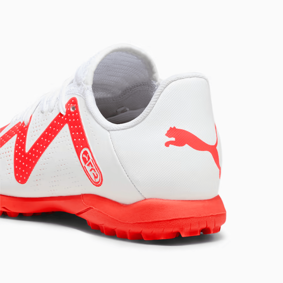 Scarpe-da-calcio-FUTURE-PLAY-TT-da-ragazzi (2)_11zon