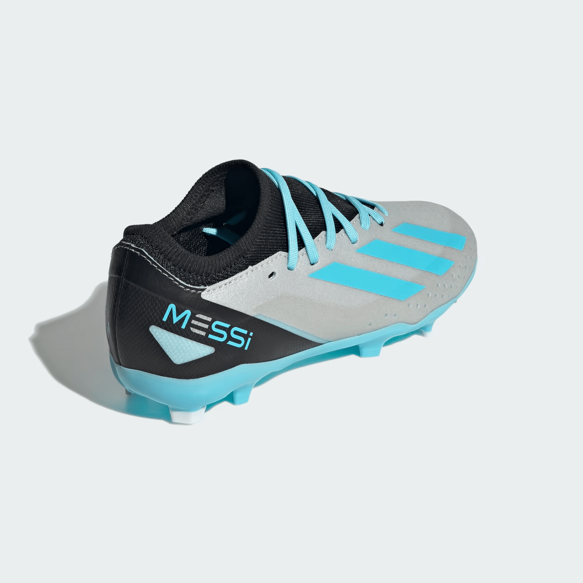 Scarpe_da_calcio_X_Crazyfast_Messi.3_Firm_Ground_Argento_IE4077_05_standard_11zon