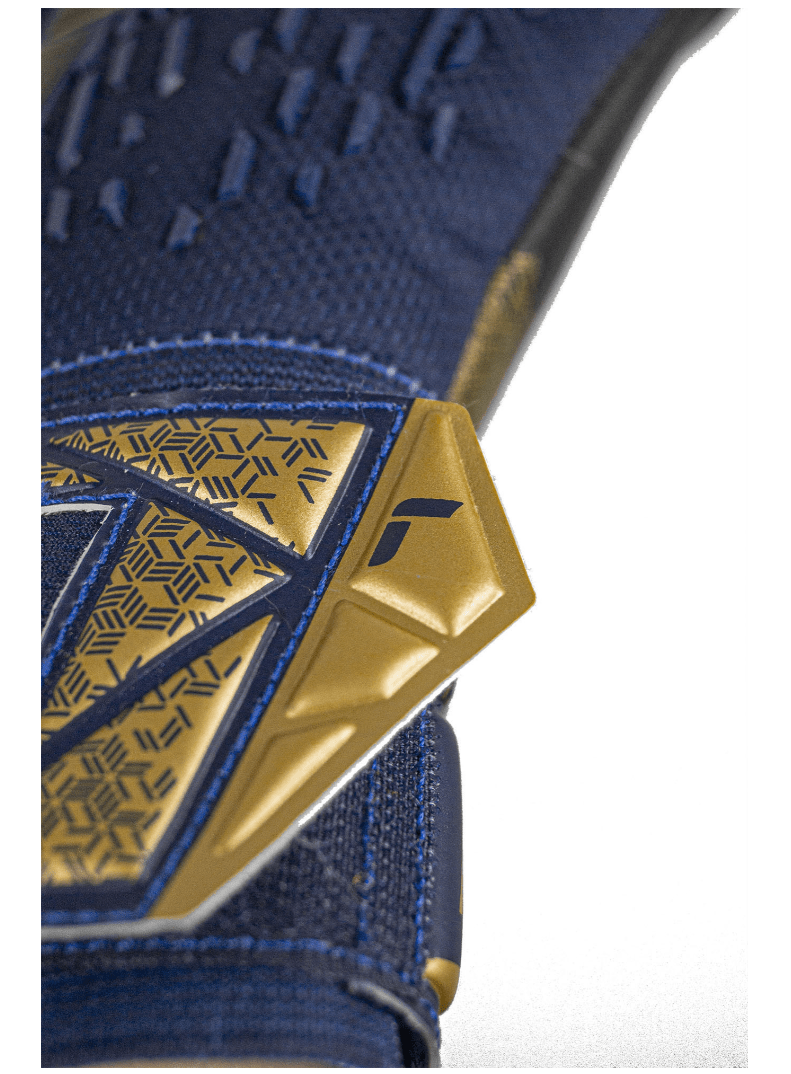 ATTRAKT FREEGEL SILVER JUNIOR 6